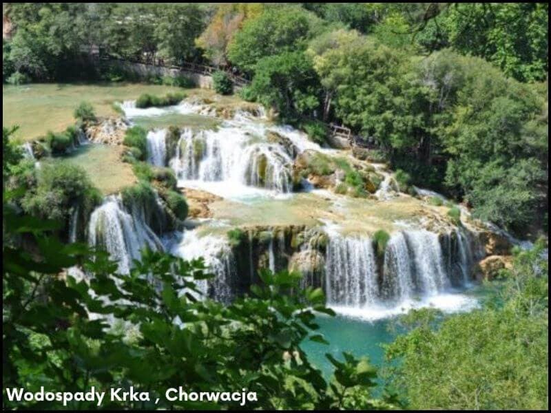 Zadar: Wycieczka do Wodospadów Krka z winiarnią i rejsem