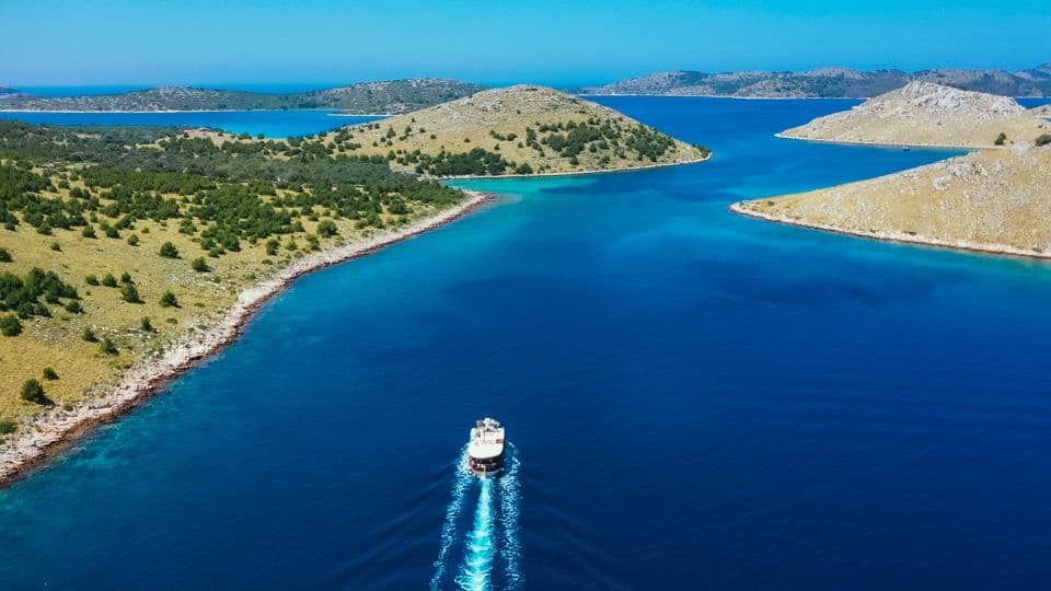 Zadar: Rejs statkiem: Kornati Telašćica, Zatoka Lupeška (polska obsługa) - bilet do parku w cenie