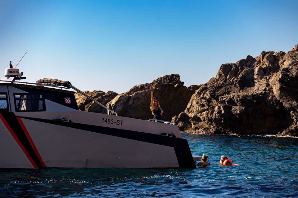 Dubrownik: półdniowy rejs łodzią motorową zwiedzanie jaskiń + pływanie