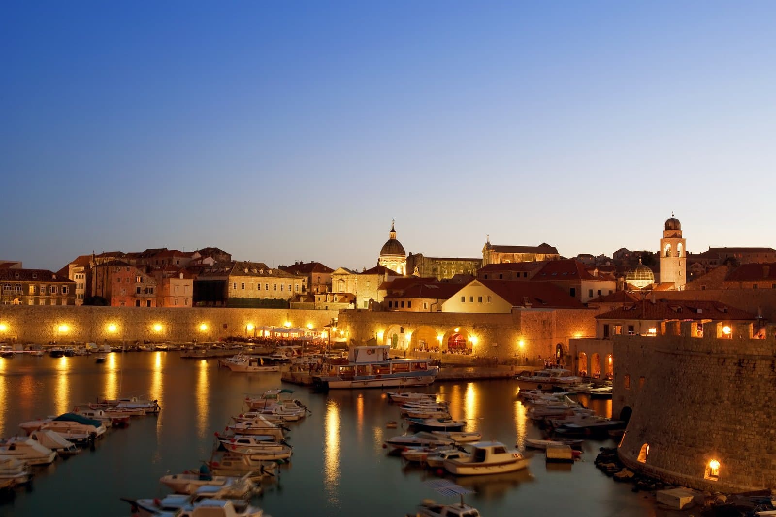 Dubrownik: rejs wieczorny na zachód słońca z szampanem