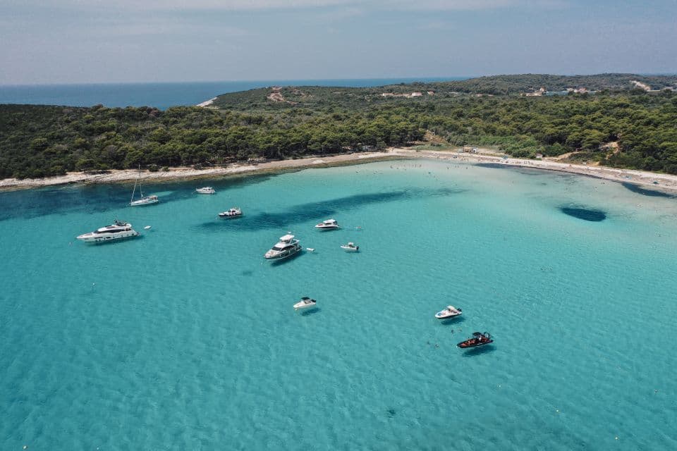 Zadar - Rejs łodzią motorową: Dugi Otok, wyspy Kornati, Jaskinia Golubinka