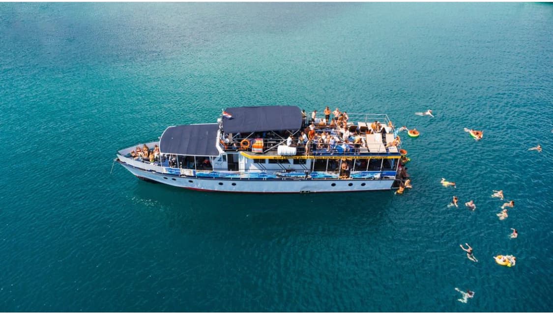 Rejs na Blue Lagoon ze Splitu - zastępczy