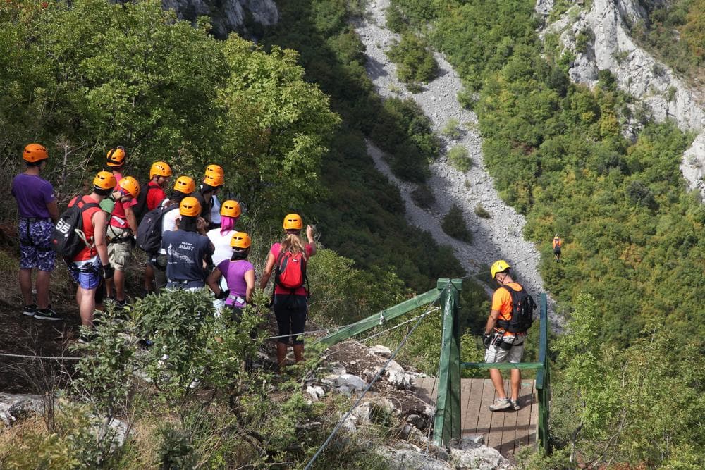 Zipline Omiš w kanionie rzeki Cetina