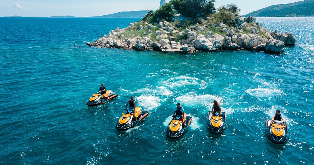 Skuterem wodnym na Błękitną Lagunę z Trogiru