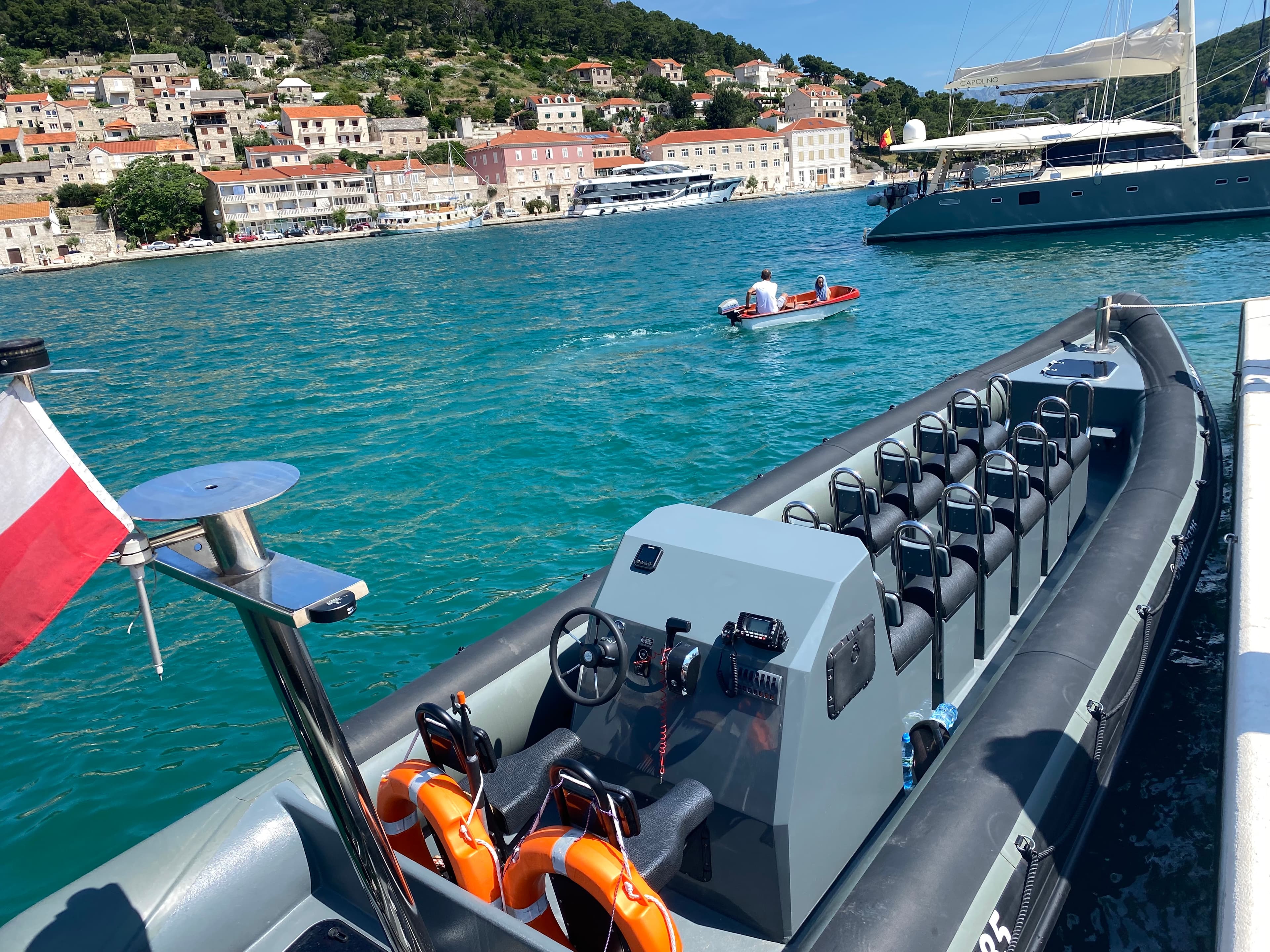 Makarska: rejs łodzią motorową po Adriatyku - polska obsługa