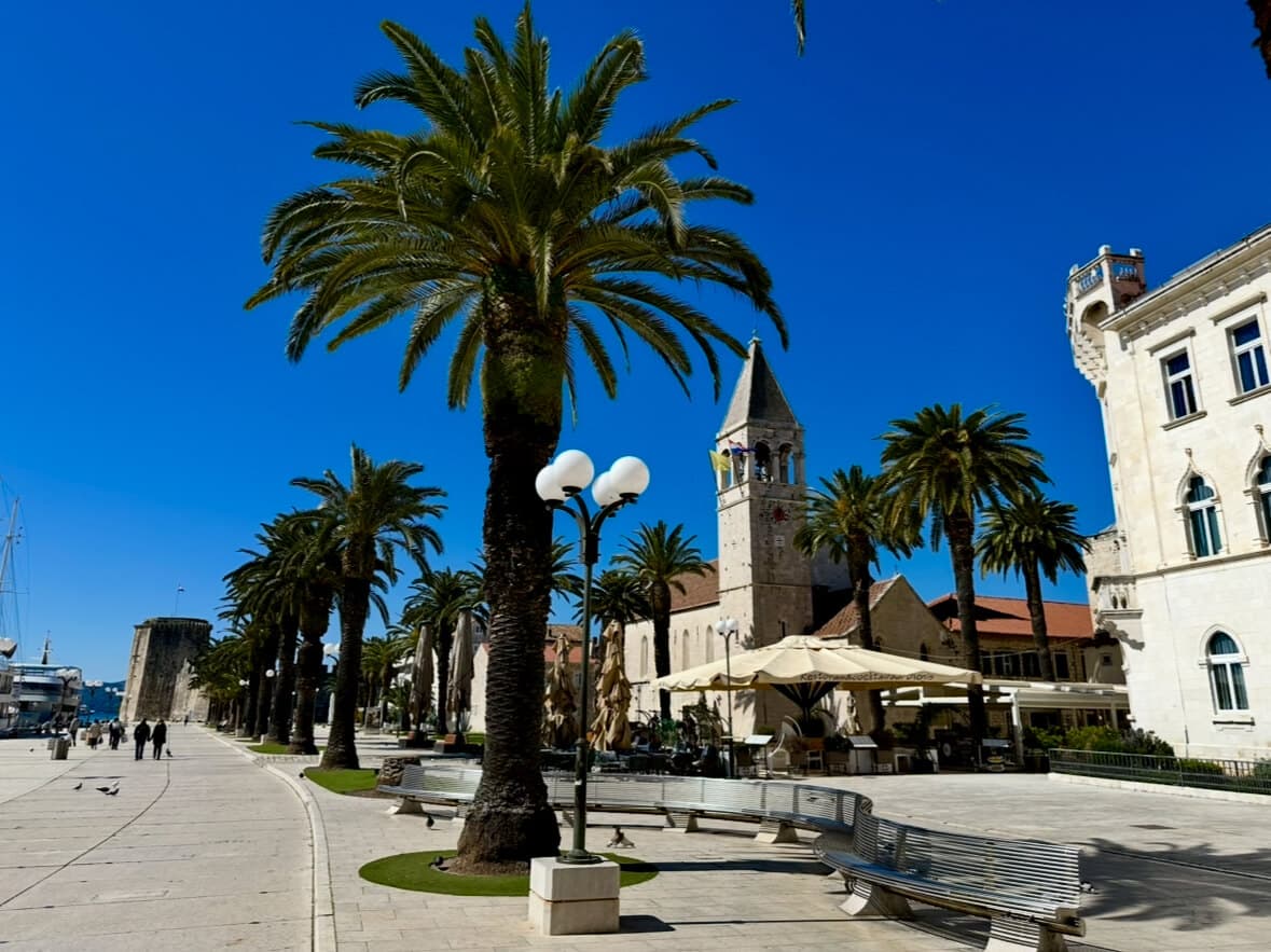 Cart section background