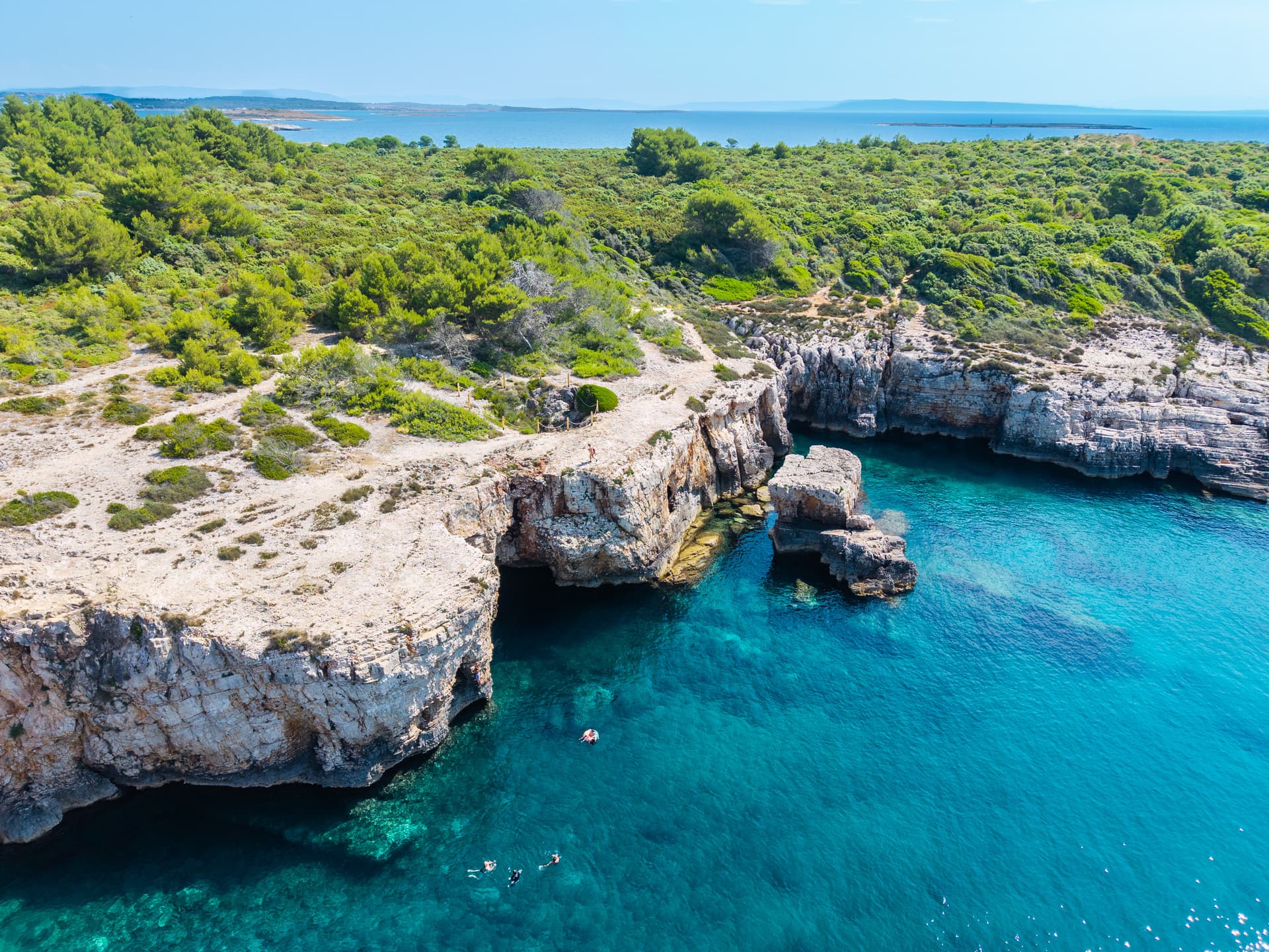 Medulin - Rejs statkiem: Kamenjak + piaszczysta plaża Levan z lunchem - 2