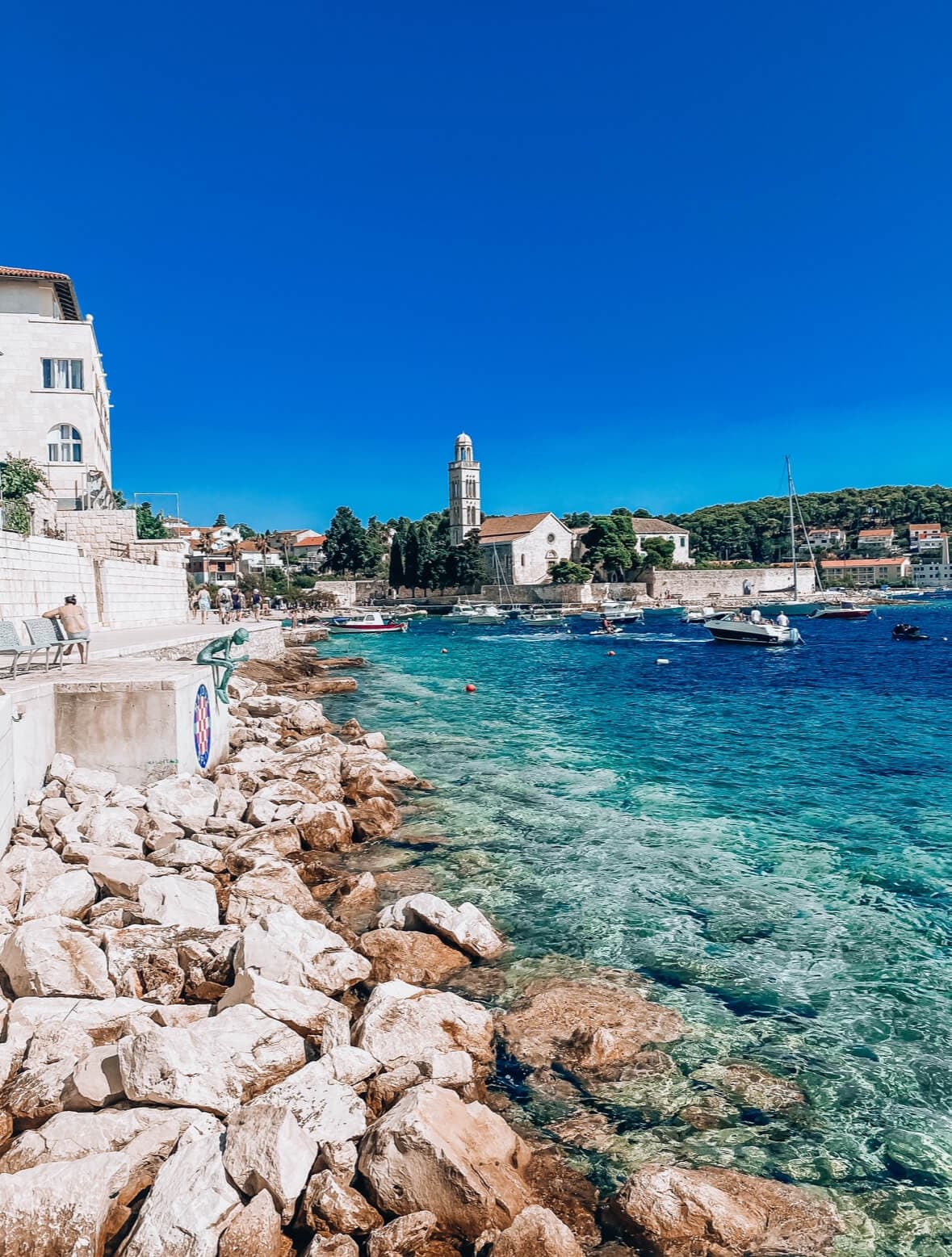 Trogir: Rejs łodzią motorową do Błękitnej Jaskini (Blue Cave) + wyspy